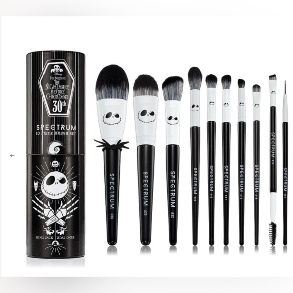 Disney Nightmare Before Christmas 10 pcs brush set New In Box